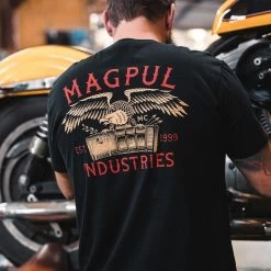 Magpul Men's Magazine Club T-Shirt -Tactical Clothing Store magpul mens magazine club t shirt mag1188 50506.1613063217